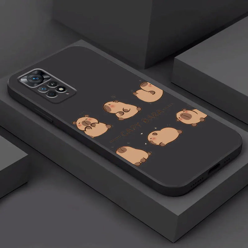 Capa de Celular Preto de Capivaras
